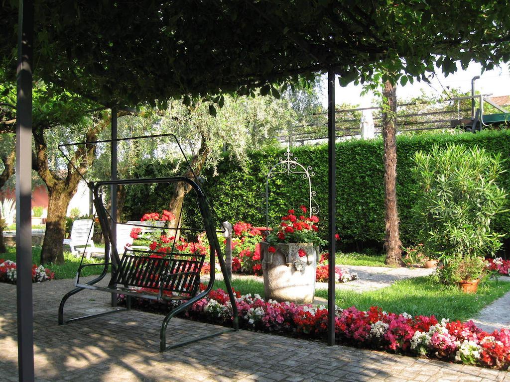 Hotel Giardino Sirmione Luaran gambar