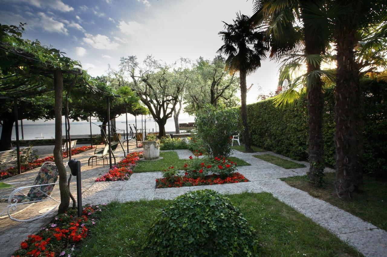 Hotel Giardino Sirmione Luaran gambar